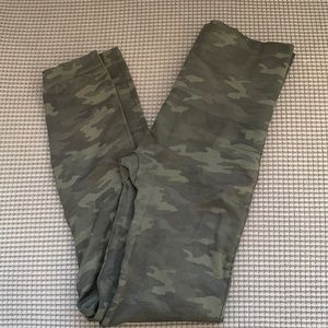 Spanx size Large camo print